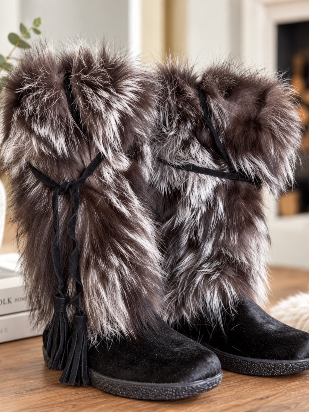 Tecnica "The Original Après" boots in genuine silver fox fur 🦊❄️